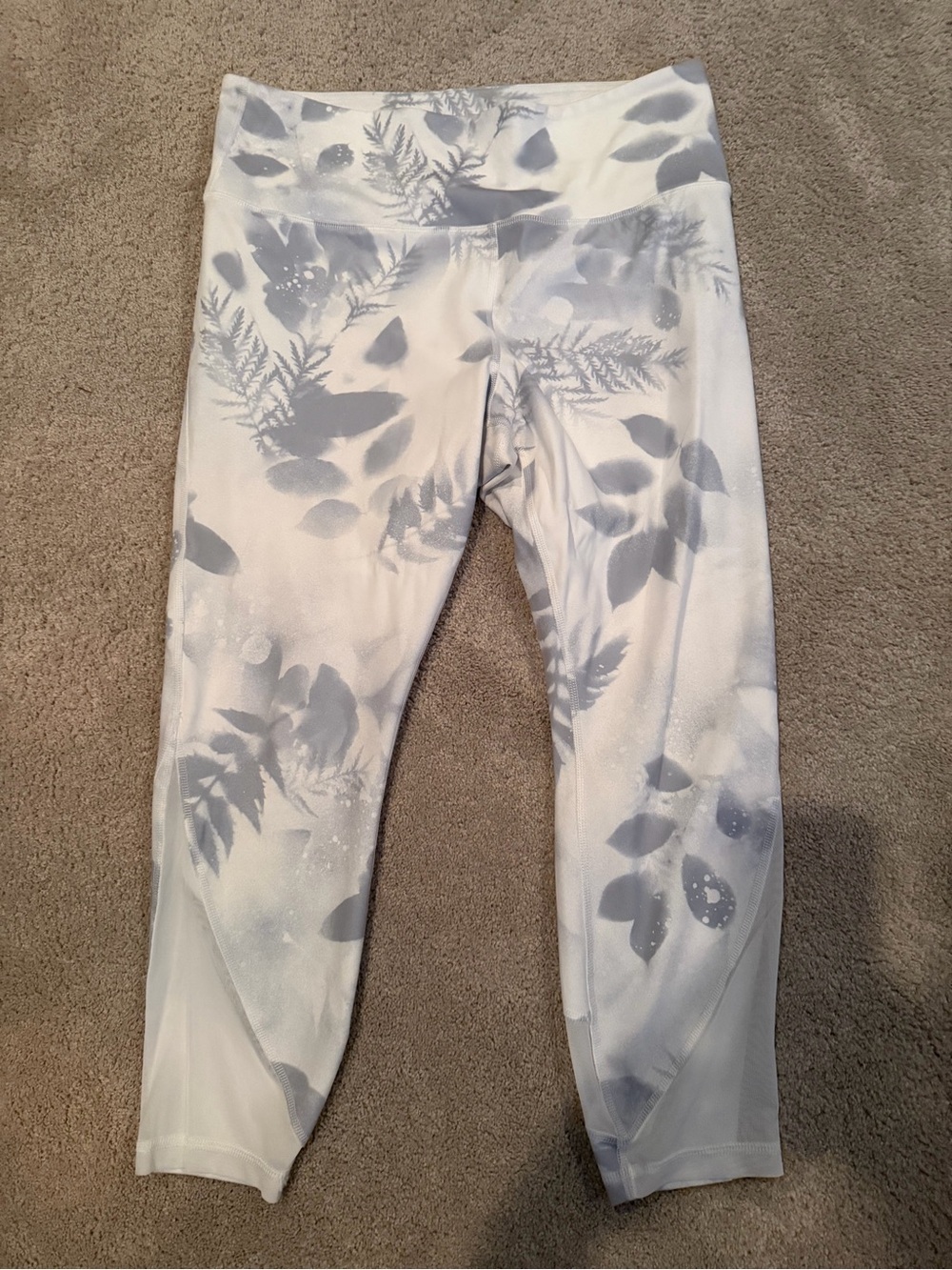 Women’s White Floral-Print Leggings - Soft Stretch Fit - Picture 2 of 3